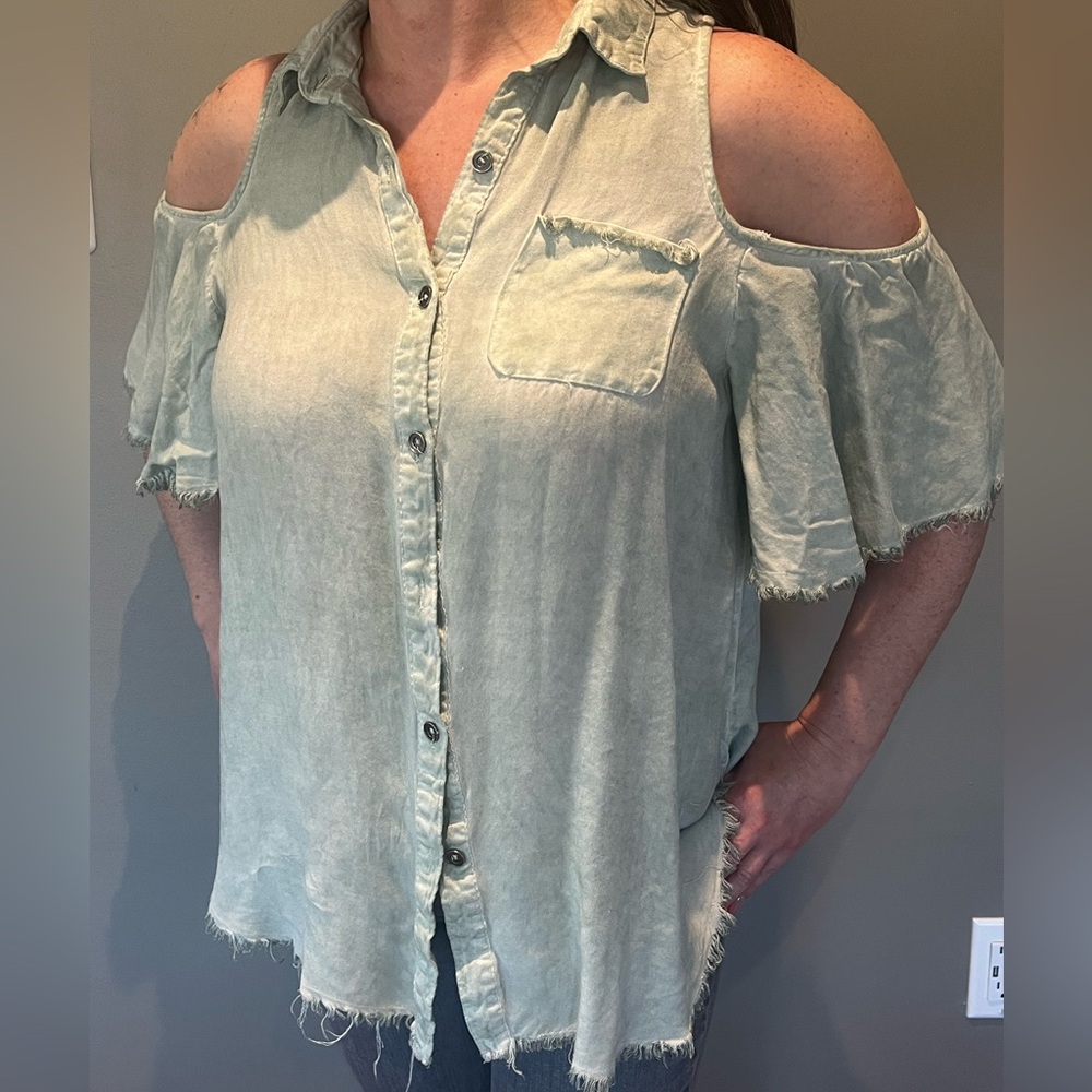 Cold shoulder distressed long button down by Umgee USA